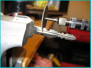 New York Locksmith Service New York, NY 212-918-5485 - key-cutting-for-residential